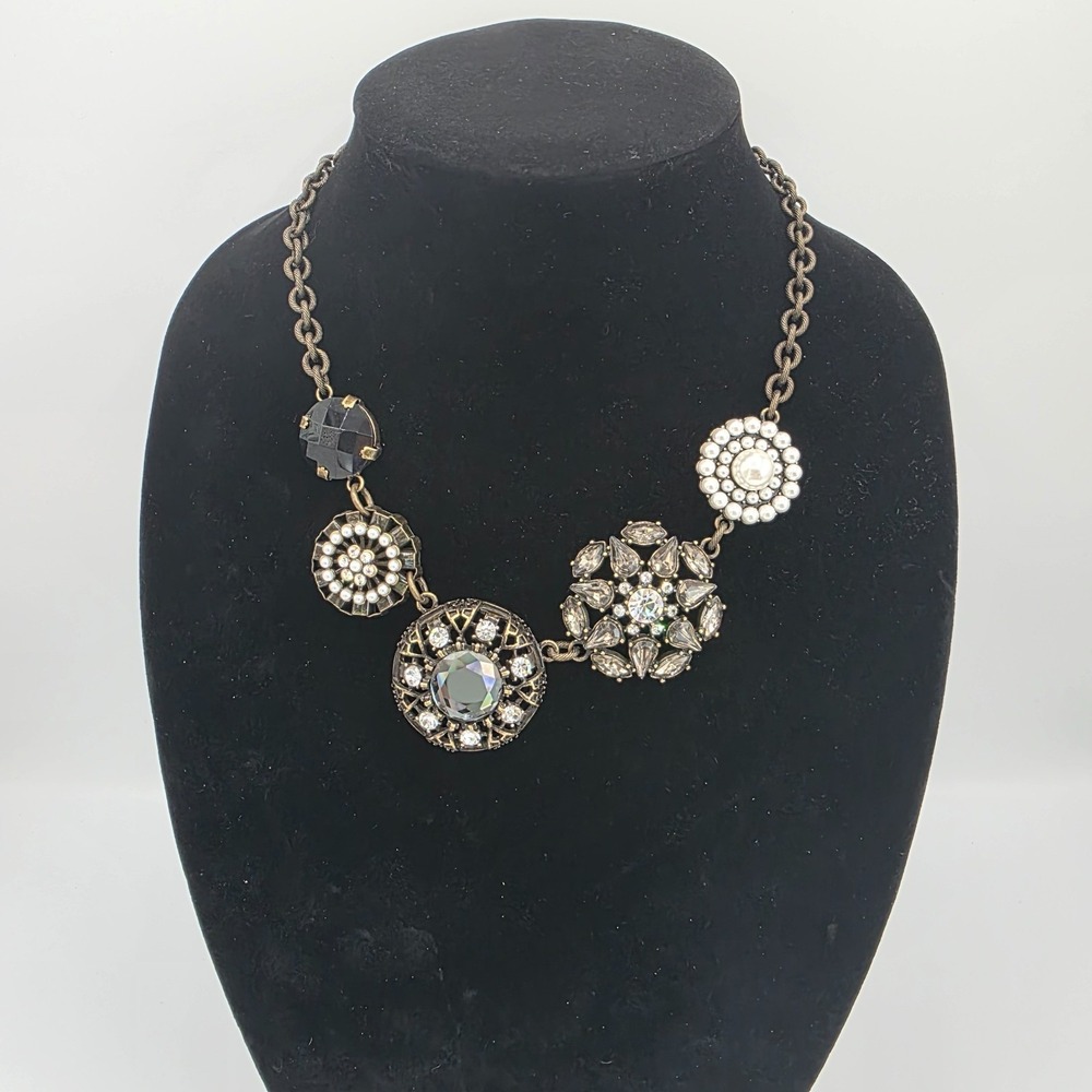 Lia Sophia Womens Curio Bib Necklace With Victorian Goth Vibes Stunning 21"